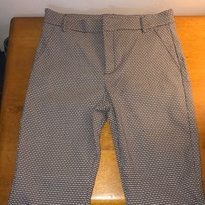 Black and White Capri pants